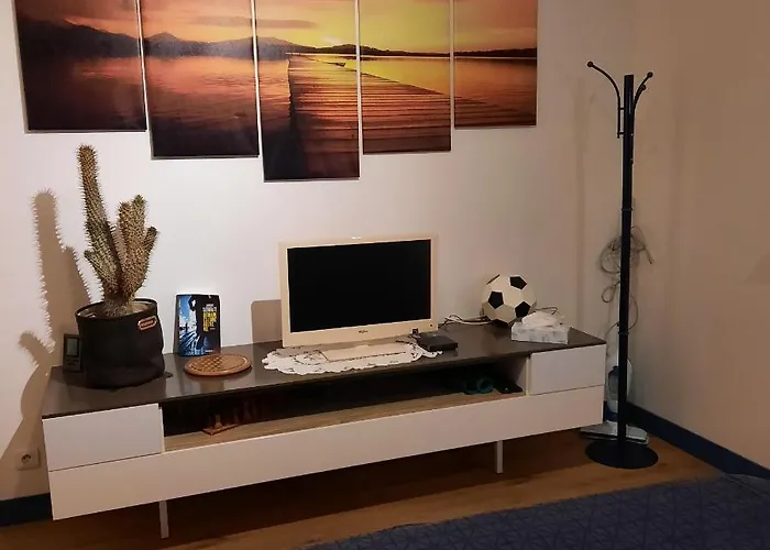 Reves Bleus Homestay Crans